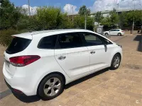 Usado Kia Carens 135 CV (99 kW) 2014 Blanco Monovolumen
