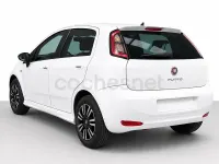 Usado Fiat Punto Young 69 CV (50 kW) 2014 Blanco Utilitario