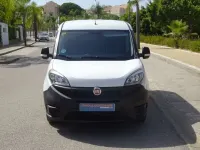 Usado Fiat Doblò 95 CV (69 kW) 2017 Blanco Monovolumen