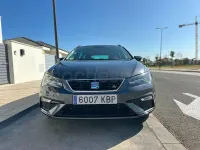 Usado Seat Leon FR 150 CV (110 kW) 2017 Gris / plata Familiar