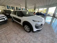 Usado Citroën C4 Cactus Feel 82 CV (60 kW) 2017 Blanco Utilitario