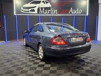 Usado Mercedes CLK270 Elegance 170 CV (125 kW) 2003 Gris / plata Coupe