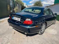 Usado Jaguar S-Type Executive 240 CV (176 kW) 1999 Verde Berlina