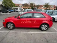 Usado Audi A3 105 CV (77 kW) 2009 Rojo Utilitario