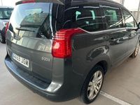 usado Peugeot 5008 1.6 HDi 115 CV Access