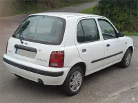 Usado Nissan Micra 75 CV (55 kW) 1998 Blanco Utilitario