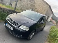 Usado VW Touran Advance 140 CV (102 kW) 2006 Negro Monovolumen