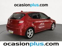 Usado Hyundai i30 Comfort 90 CV (66 kW) 2011 Rojo Berlina