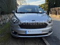 Usado Ford Ka Plus Ultimate 85 CV (62 kW) 2019 Gris / plata Utilitario