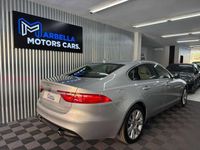 Usado Jaguar XF Prestige 300 CV (220 kW) 2017 Plateado Berlina