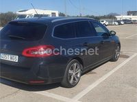 Usado Peugeot 308 SW Allure 130 CV (95 kW) 2019 Gris / plata Familiar