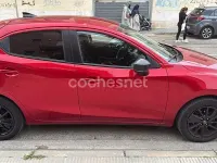 Usado Mazda 2 Homura-Line 90 CV (66 kW) 2024 Rojo Utilitario