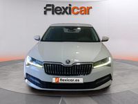 Usado Skoda Superb Ambition 120 CV (88 kW) 2020 Blanco Berlina