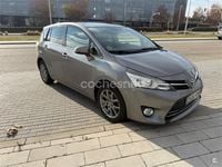 Usado Toyota Verso Advance 112 CV (82 kW) 2014 Gris / plata Monovolumen