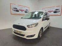 Usado Ford Transit Trend 102 CV (75 kW) 2019 Blanco Familiar
