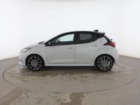 Usado Toyota Yaris Hybrid Sport 131 CV (96 kW) 2024 Gris Berlina