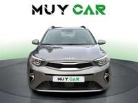 Usado Kia Stonic 84 CV (61 kW) 2023 Gris SUV