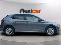 Usado Skoda Fabia Selection 116 CV (85 kW) 2025 Gris Utilitario