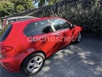 Usado Alfa Romeo 147 Impression 105 CV (77 kW) 2005 Rojo Utilitario