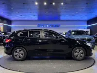 Usado BMW 118 Sport Line 150 CV (110 kW) 2023 Negro Utilitario