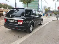 Usado SsangYong Kyron 141 CV (103 kW) 2006 Negro SUV
