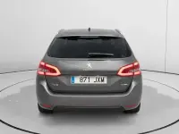 Usado Peugeot 308 Allure 130 CV (95 kW) 2017 Gris Familiar