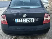 Begagnad VW Passat Trendline 130 HK (95 kW) 2001 Svart Sedan