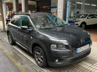 Usado Citroën C4 Shine 100 CV (73 kW) 2017 Negro Berlina