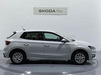 Usado Skoda Fabia Selection 115 CV (84 kW) 2024 Blanco Utilitario