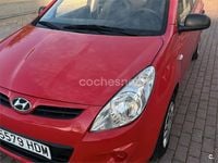 Usado Hyundai i20 Classic 78 CV (57 kW) 2011 Rojo Utilitario
