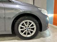 Usado BMW 218 Basis 150 CV (110 kW) 2015 Gris / plata Familiar