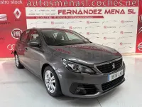 Usado Peugeot 308 Active 100 CV (73 kW) 2020 Gris / plata Berlina