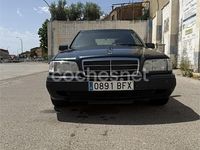 Usado Mercedes C250 Classic 150 CV (110 kW) 2001 Azul Berlina