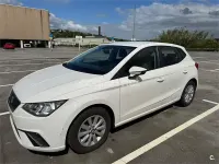 Usado Seat Ibiza Style 75 CV (55 kW) 2018 Blanco Utilitario