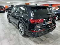 Usado Audi SQ7 435 CV (319 kW) 2017 Negro SUV