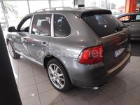 Usado Porsche Cayenne Turbo 450 CV (330 kW) 2003 Gris / plata SUV