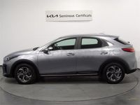 Usado Kia XCeed 100 CV (73 kW) 2025 Gris / plata SUV