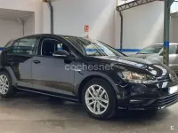 Usado VW Golf VIII Edition 130 HP (95 kW) 2020 Preto Sedan