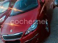 Usado Peugeot 308 SW Style 130 CV (95 kW) 2016 Granate Familiar