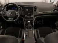 Usado Renault Mégane GrandTour Zen 130 CV (95 kW) 2017 Azul Familiar