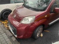 Usado Fiat Qubo Trekking 95 CV (69 kW) 2014 Granate Monovolumen