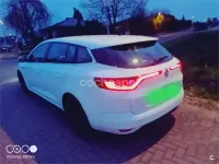 Usado Renault Mégane GrandTour Life 100 CV (73 kW) 2017 Blanco Familiar