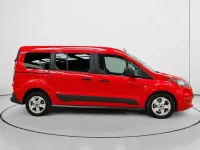 Usado Ford Transit Trend 101 CV (74 kW) 2017 Rojo Familiar