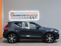 Usado Volvo XC40 Inscription 151 CV (111 kW) 2020 Gris / plata SUV