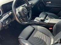 Usado Mercedes A180 116 HP (85 kW) 2020 Cinzento Sedan