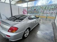 Usado Hyundai Coupé 105 CV (77 kW) 2002 Gris / plata Coupe