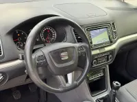 Usado Seat Alhambra Reference 140 CV (102 kW) 2011 Gris / plata Monovolumen