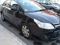 Usado Citroën C4 109 CV (80 kW) 2015 Negro Berlina