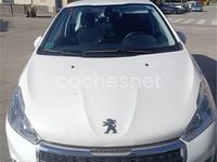 Usado Peugeot 208 Signature Sky 110 CV (80 kW) 2019 Blanco Utilitario