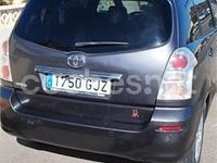 Usado Toyota Corolla Verso Sol 136 CV (100 kW) 2008 Gris / plata Monovolumen